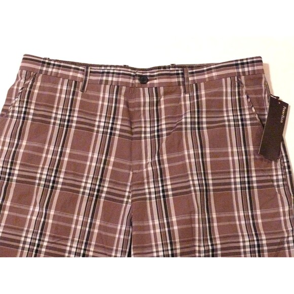 NWT PERRY ELLIS Mens Shorts Flat Front Plaid brown black white size 38" waist - Picture 2 of 5